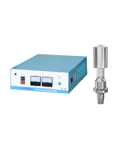 20kHz-3000W 模擬 靈科超聲波發(fā)生器+超聲波換能器